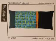 salg af Broderi Fru Zippe pude med smart mønstre i stærke farver