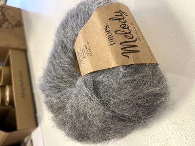 salg af Drops Melody Mellem Grå
