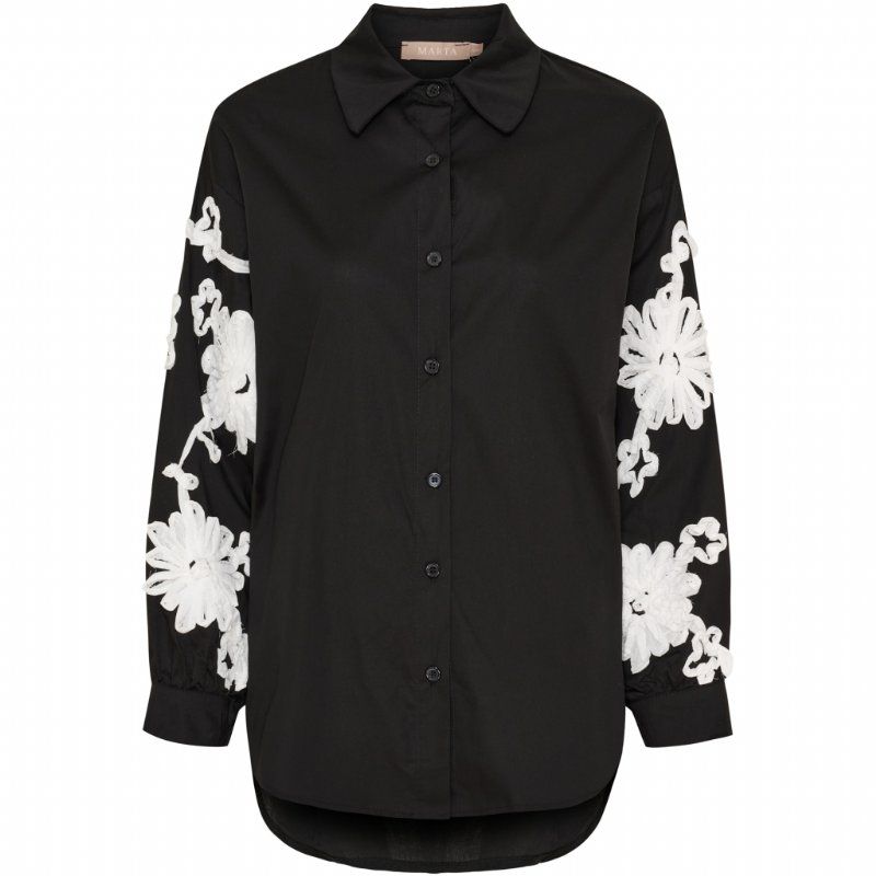 salg af Marta sort skjorte bluse